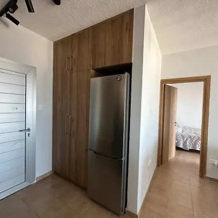 Ayios Tychonas Penthouse Апартаменты Лимасол