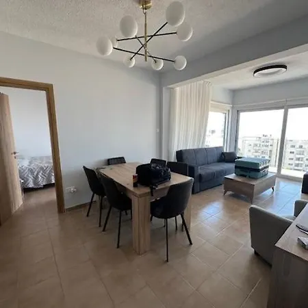 Ayios Tychonas Penthouse Апартаменты Лимасол